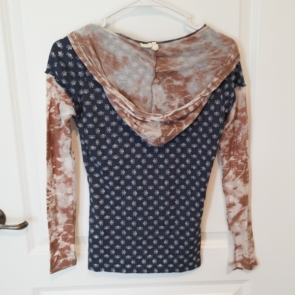 Blue skull shirt - Picture 2 of 5